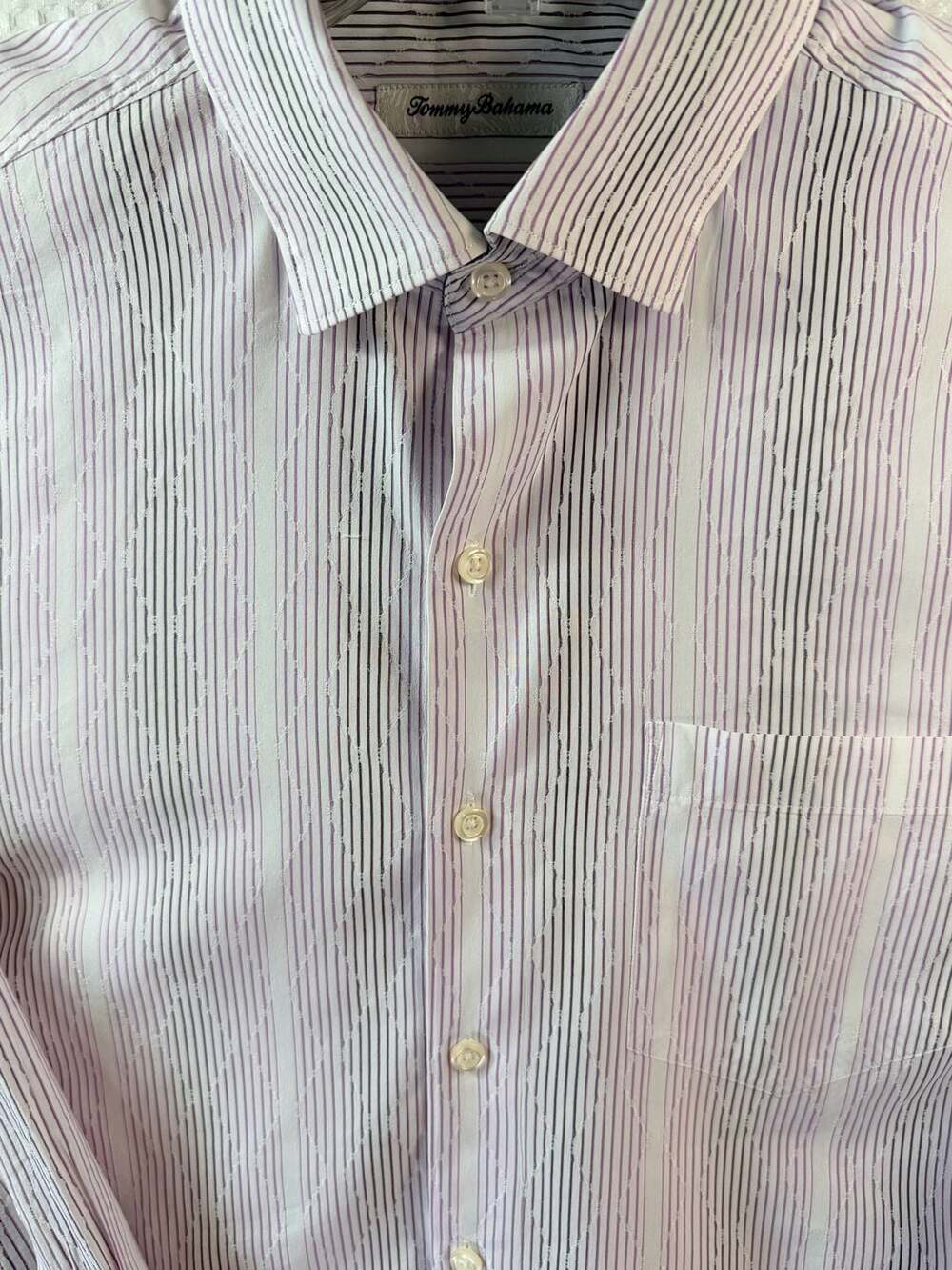 Tommy Bahama Dress Shirt with Vertical Textured Stripe Pattern (M) - Picture 5 of 11